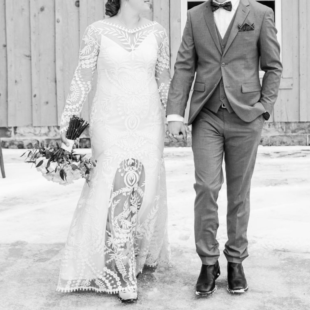 Elegant Lace Wedding Dress